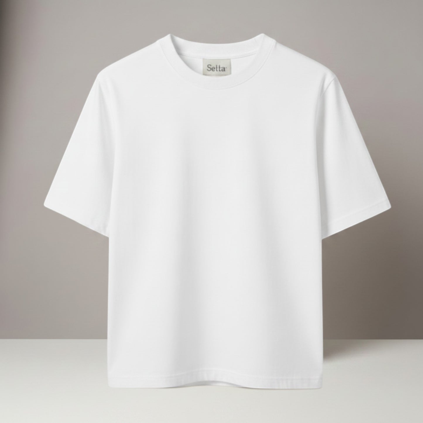 La Vie Continue white cotton-polyester blend crew neck t-shirt with classic fit. Ideal for everyday wear.